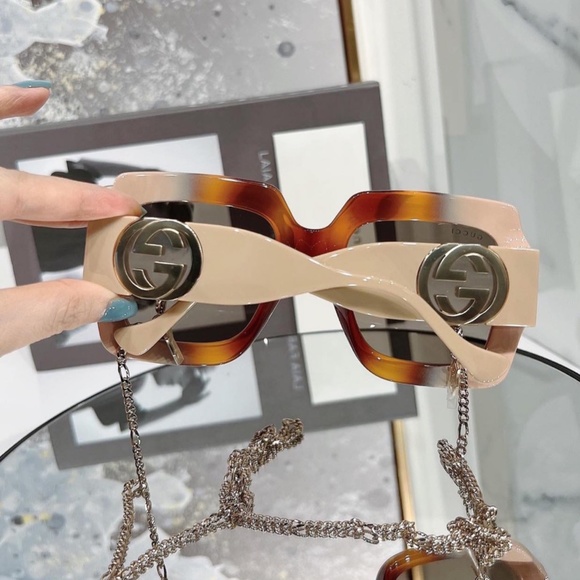 NEW GUCCI GG1022S - 003 CHAIN SUNGLASSES - Picture 7 of 16
